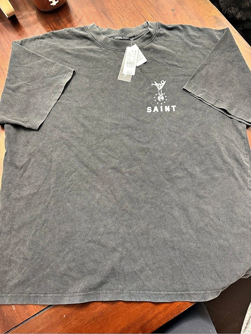 Future Saint Classic Tee Graphic Short Sleeve Tee XL NWT